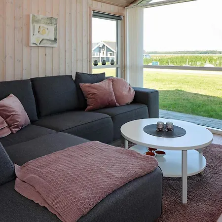 8 Person In Storvorde-by Traum * Langesminde