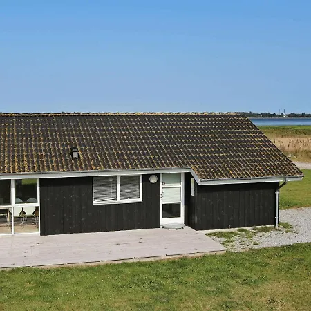 8 Person In Storvorde Langesminde